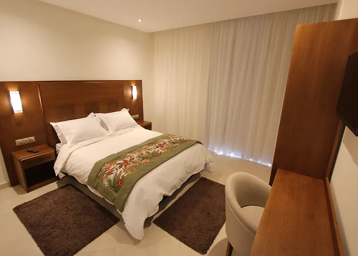 Hotel El Djenina